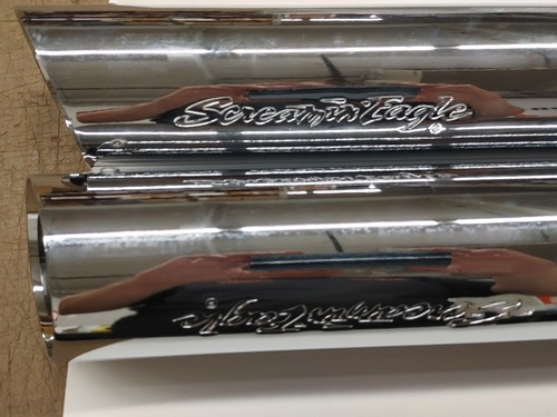 SCREAMIN EAGLE MUFFLER SLASH OUT FLSTSC 80498-07 - Picture 2 of 5