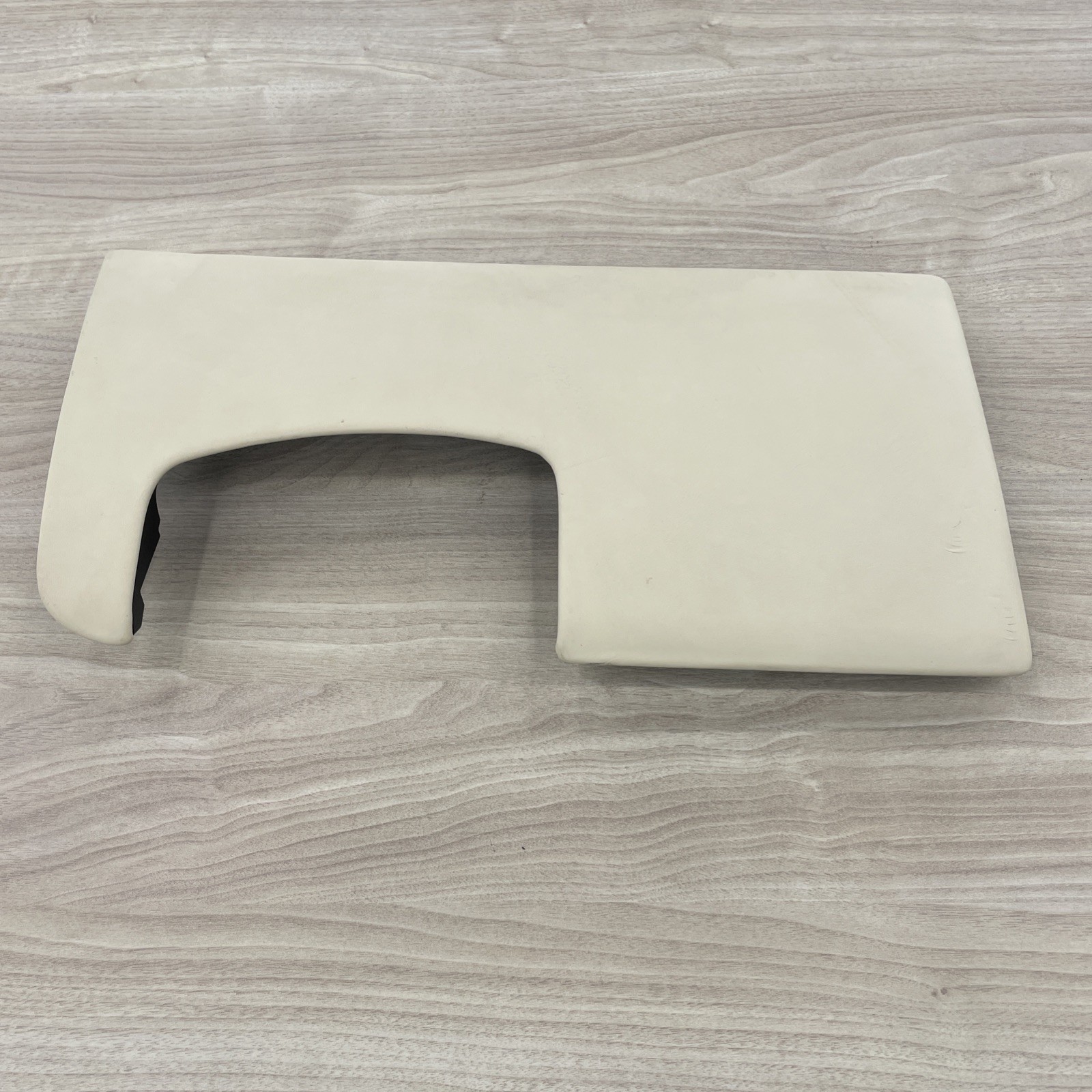 2009 BENTLEY Flying Spur FRONT LEFT DASH LOWER TRIM COVER DRIVER KNEE PANEL OEM
