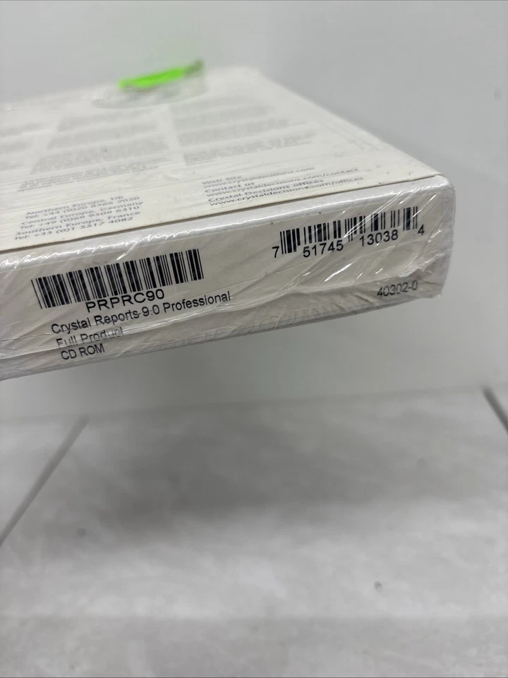 Crystal Reports 9 Professional Full Product For Windows ( Sealed Retail Box) - Image 3 of 4