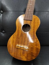 FAMOUS FS-5 Ukulele-02