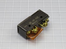 LOT OF 20 HONEYWELL MT-4R-A28 MICROSWITCH T224362