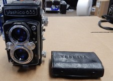 YASHICA 635 Medium Format TLR Camera 80mm f/3.5 includes 6 pc. 35mm attachment