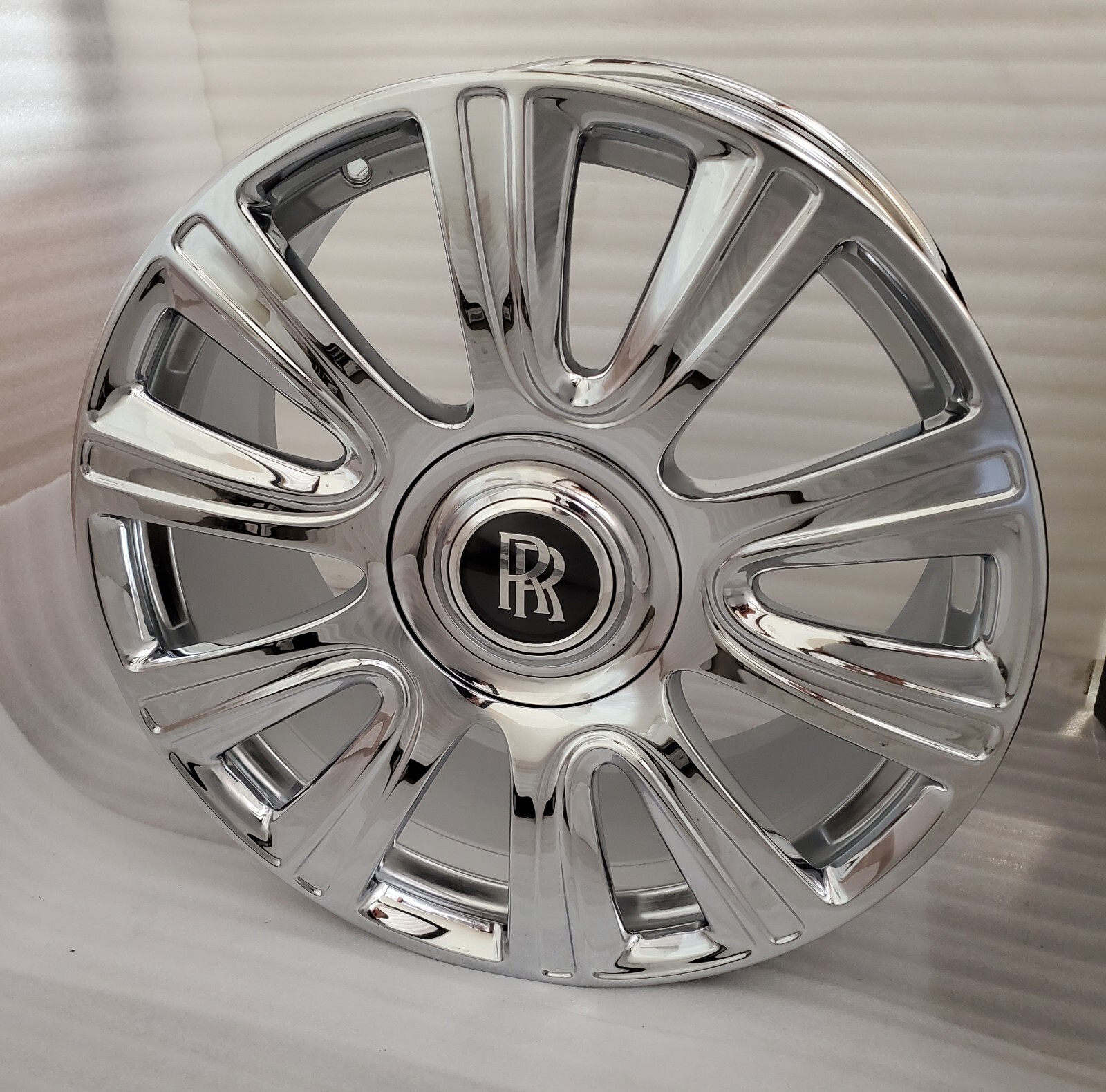 Original 21" Rolls Royce OEM Wheels Chrome Rims Ghost Wraith Dawn ($3785-obo)