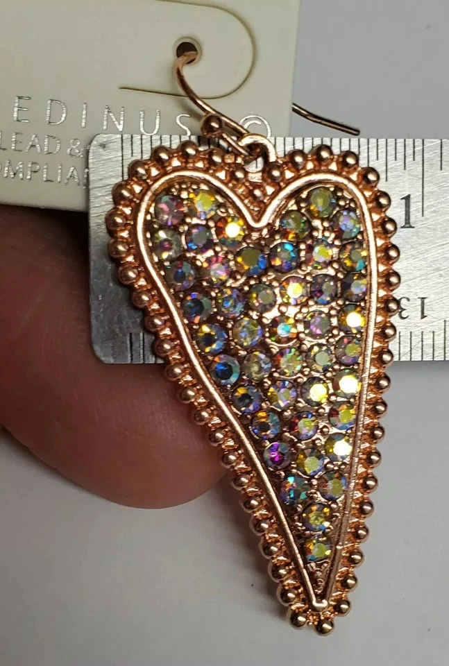 Pendientes Corazón Tono Cobre Cristales Iridiscentes Gancho Joyería de Moda Foto 4 de 4