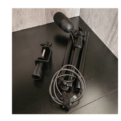 Razer Seiren Mini Black USB Wired Condenser Microphone Mountable Stand MPN