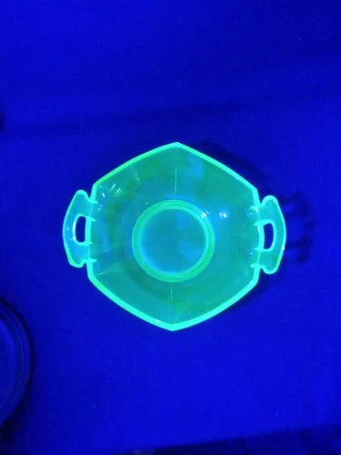 Vintage Green Uranium Vaseline Depression Glass Hexagonal Candy Dish w/ Handles