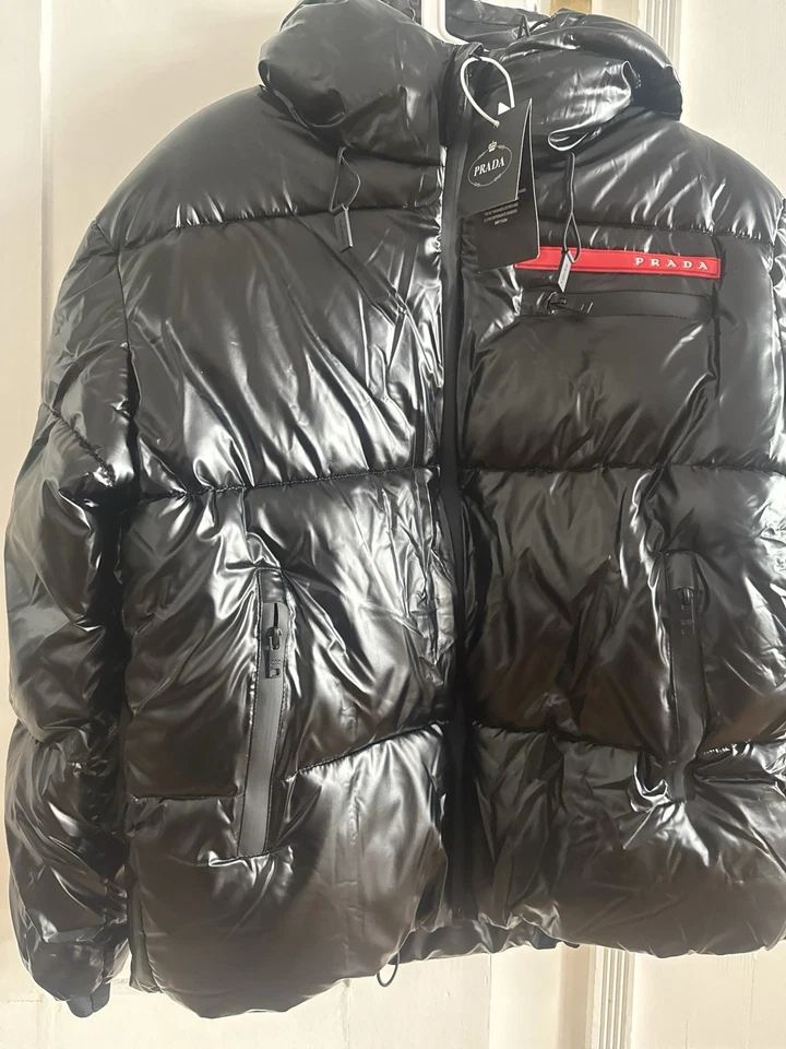 Prada Herren Daunenjacke – Größe L – Neu mit Etikett - Bild 2 von 4