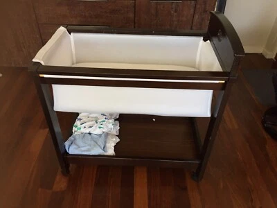 boori bassinet gumtree