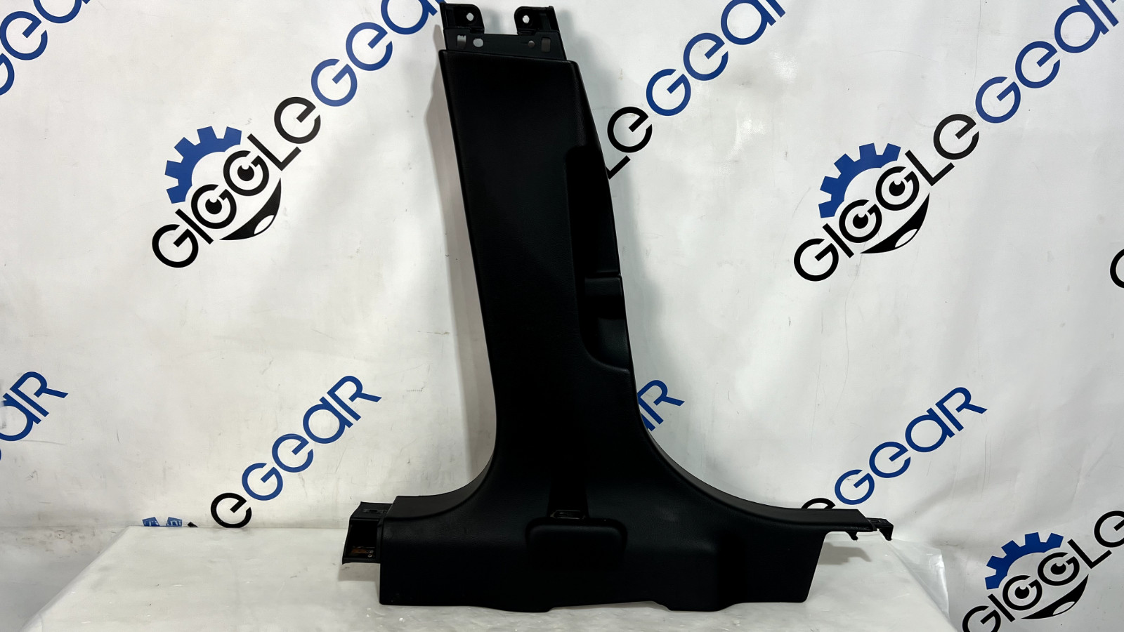 ✅ MASERATI QUATTROPORTE LEFT SIDE B PILLAR LOWER TRIM COVER PANEL OEM 2014-2017
