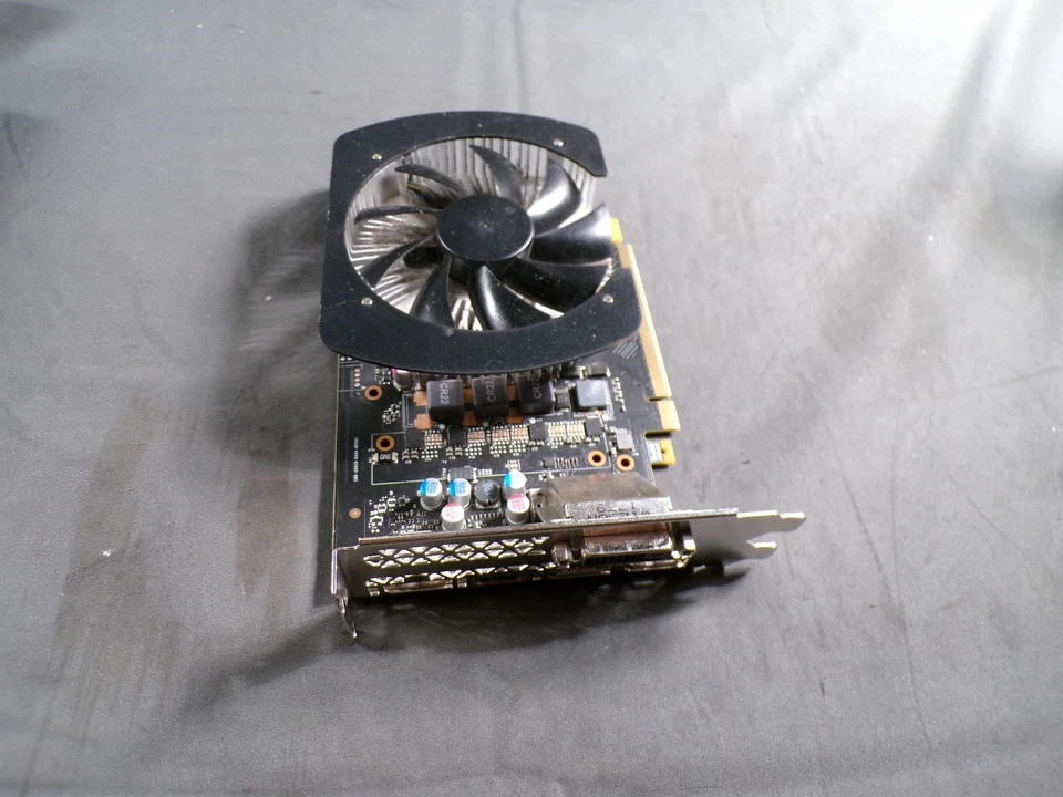 HP NVIDIA GEFORCE GTX 1060 3GB GDDR5 GRAPHICS CARD 909616-001 - Image 2 of 4