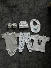 Gem Look Baby Set - 0-6 Months