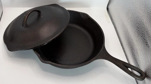 VTG Lodge #5 Cast Iron Skillet/Frying Pan With Lid