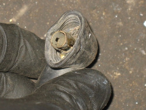 88 KAWASAKI JS650SX JS650 SX JS 650 SPARK PLUG WIRE # - Picture 3 of 3