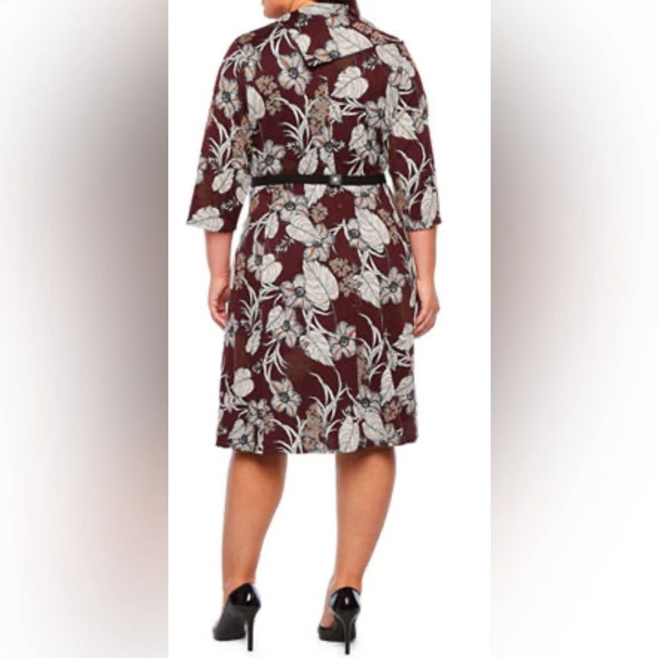 Signature by Robbie Bee Size 1X Maroon Gray & Black 3/4 Sleeve Baby Doll Dress - Image 3 of 4