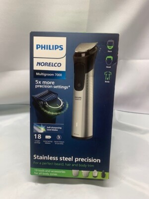 Philips Norelco Multigroom Series 7000 Grooming Kit *New