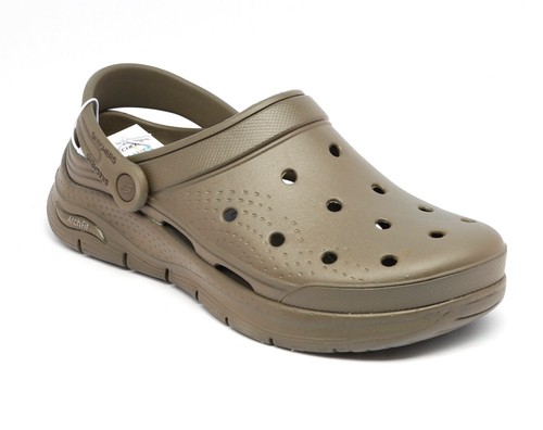 mens sketcher clogs