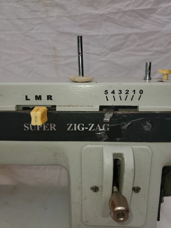 Tuffsew Deluxe Super Industrial Sewing Machine w/ Foot Pedal eBay