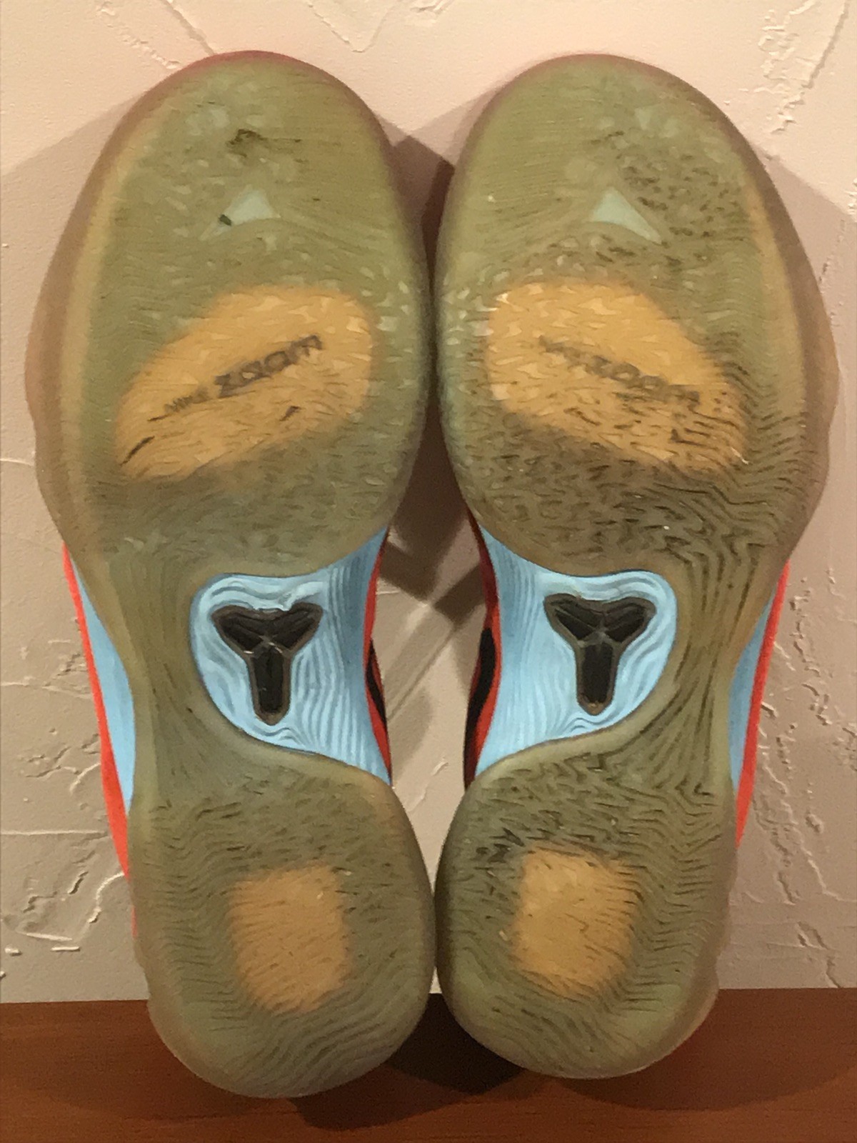 Nike Kobe Venomenom V5 Mens 8 Crimson Red & Blue Basketball Shoes