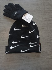 Nike Soft Stretch Folded Unisex Beanie hat Gloves 2 Piece kids 8/20 Black Swoosh