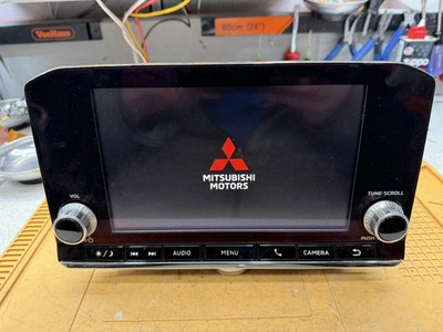 2022 - 2023 Mitsubishi Outlander OEM 9
