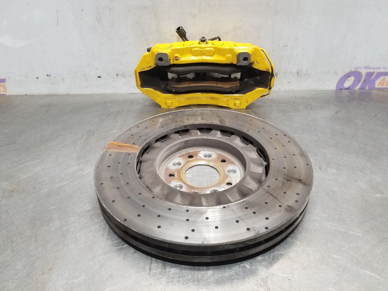 22 2022 MASERATI LEVANTE MODENA S BRAKE CALIPER WITH ROTOR FRONT LEFT DRIVER 