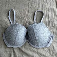 SKIMS Fits Everybody Lace Underwire T-Shirt Bra Adjustable Straps Light Blue 36C