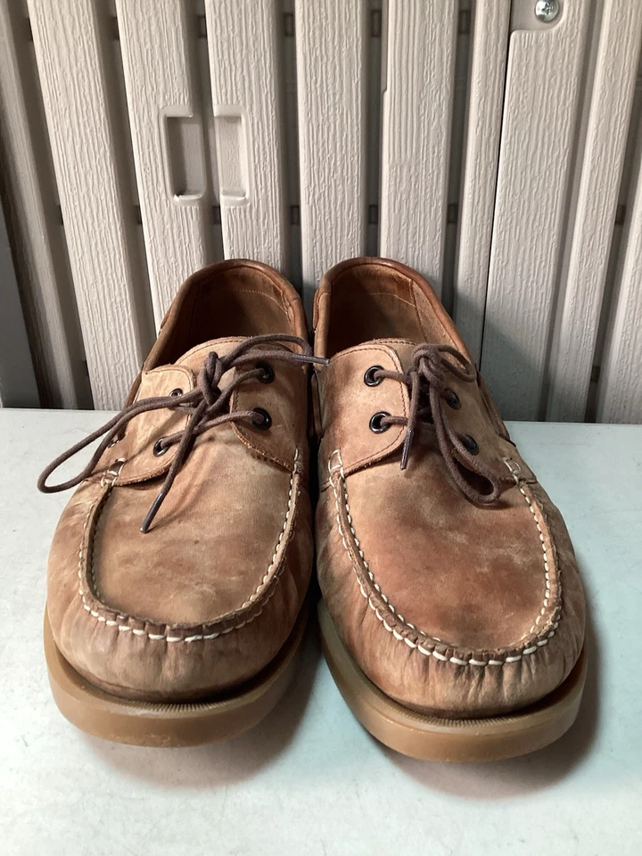 Loake Hamble Lifestyle Nubuck Deck Shoes - Brown - Lace Up - UK 9.5 - EUR 44 - Image 3 of 4