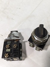 Allen-Bradley 800T-J20KC7 3 Position Selector Switch, 30.5mm, Non-Illuminated