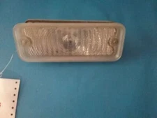77-80 BLAZER/JIMMY (full size) Passenger Right Park Light Fits  179470