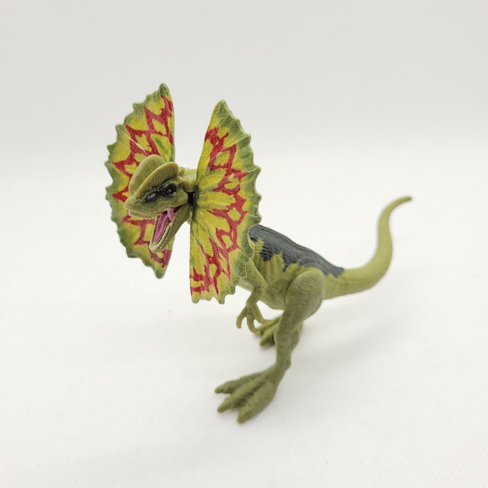 fallen kingdom dilophosaurus