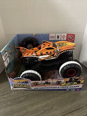 Hot Wheels Monster Trucks HW Unstoppable Tiger Shark