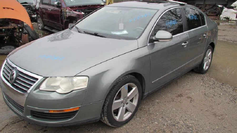 Volkswagen Passat 2006-2010 conductor husillo delantero izquierdo nudillo OEM Foto 3 de 4