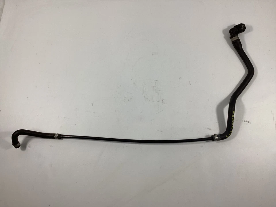 BMW 528i xDrive serie E60 2008-2010 manguera de radiador superior 7521775 OEM. Foto 2 de 4