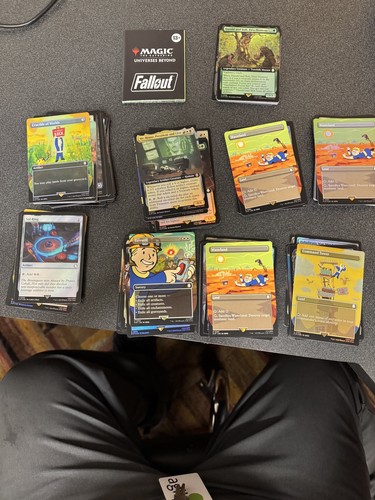 Magic The Gathering: Fallout Universes Beyond - 177 Card Lot Mint - NM MTG - Bild 3 von 7