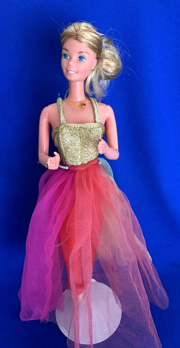 Poupée Barbie Signature Christie Superstar Repro - Poupée - Achat