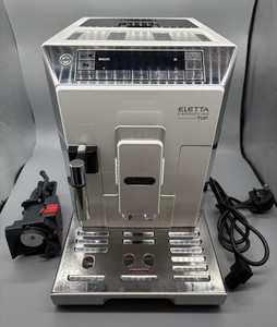 De'Longhi Eletta Cappuccino TOP Kaffeevollautomat - ECAM45.760.W
