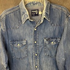 Vintage 80s Wrangler Mens 17.5x35 Blue Denim Shirt Western Pearl Snap USA Made