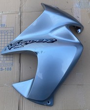Honda XL125V Varadero 2001-2006 rechte Seitenverkleidung Karosserie Verkleidung 64220-KPC-F00
