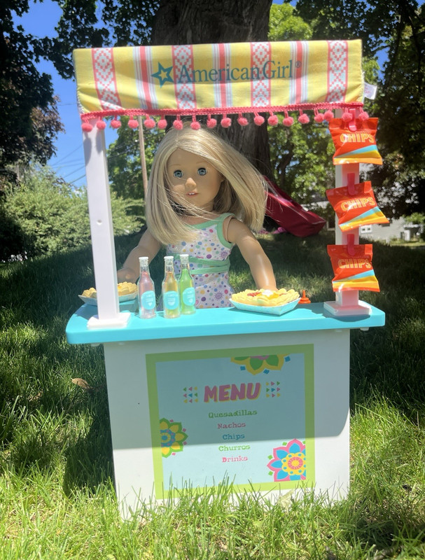 American Girl Truly Me Taco Stand with all original pieces (doll not included)