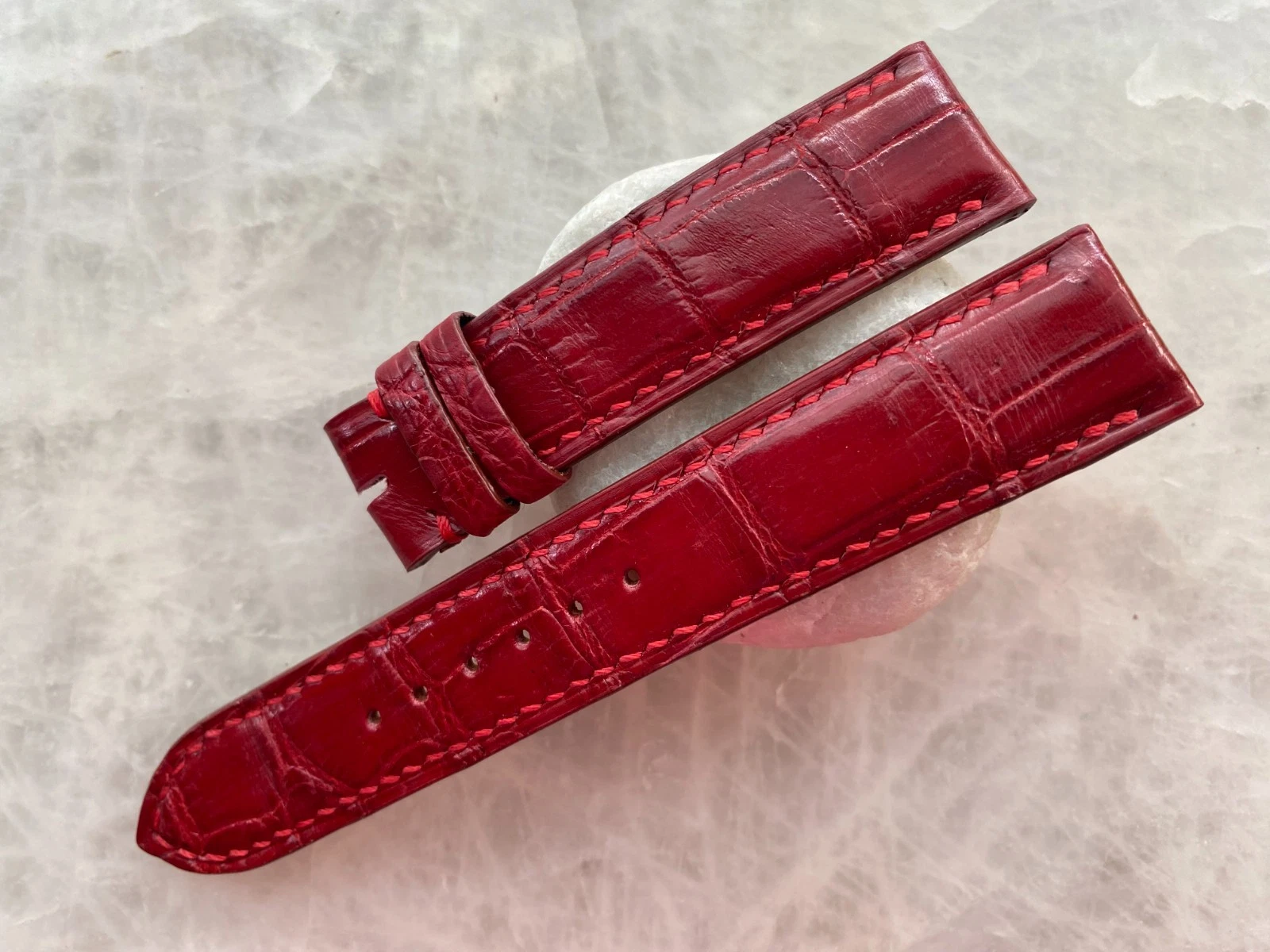 20mm/18mm Red Alligator Crocodile Print Leather Watch Strap Band