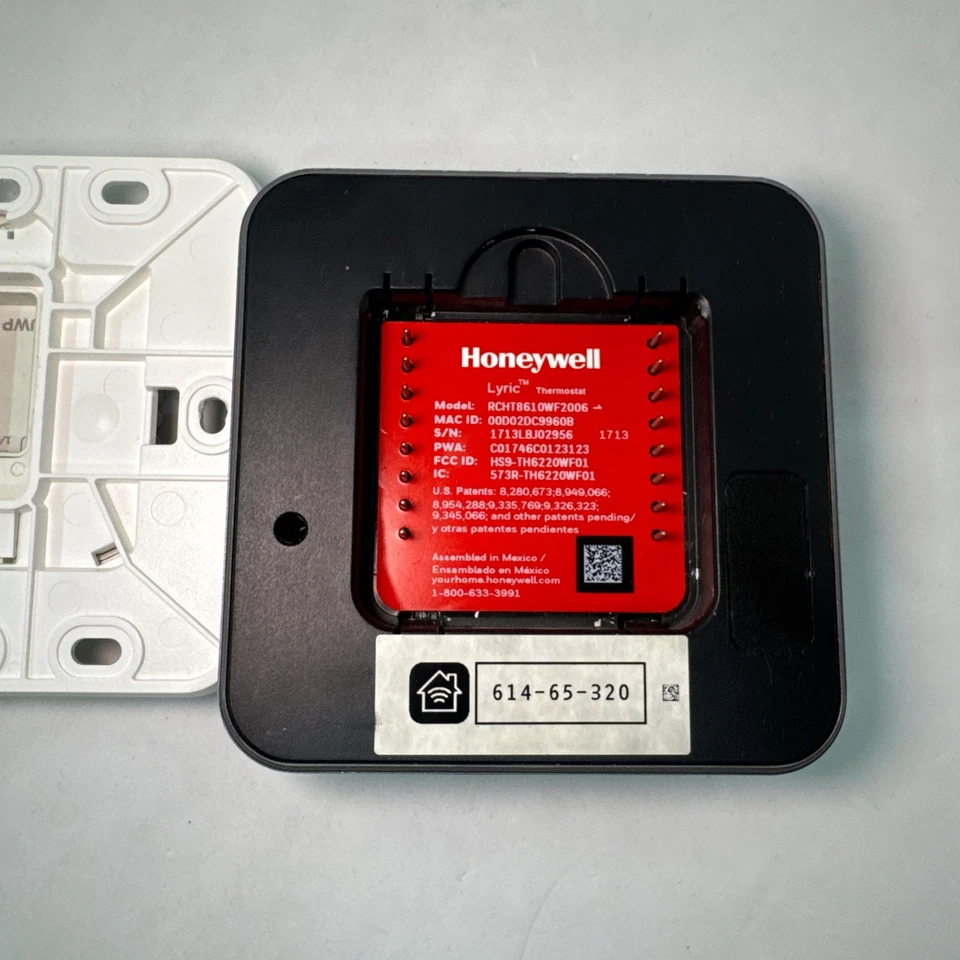 Termostato inteligente con pantalla táctil WiFi Honeywell Home RCHT8610WF2006 T5 sin probar Foto 4 de 4