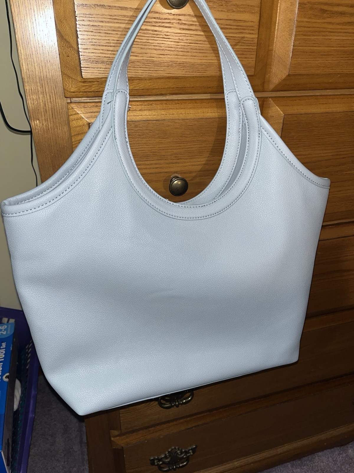 Lauren Conrad Hand bag