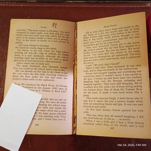 1975 Paperback Stephen King Carrie "First Printing" Signet - Picture 16 of 22