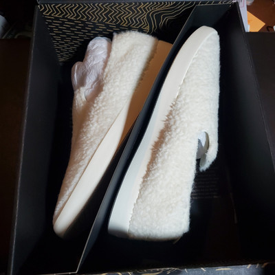 NIB Allbirds Wool Lounger Fluff Natural White Men display picture 1