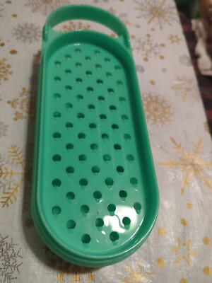 Tupperware 2 Piece Cheese Grater With Lid Green Kitchen Collectible