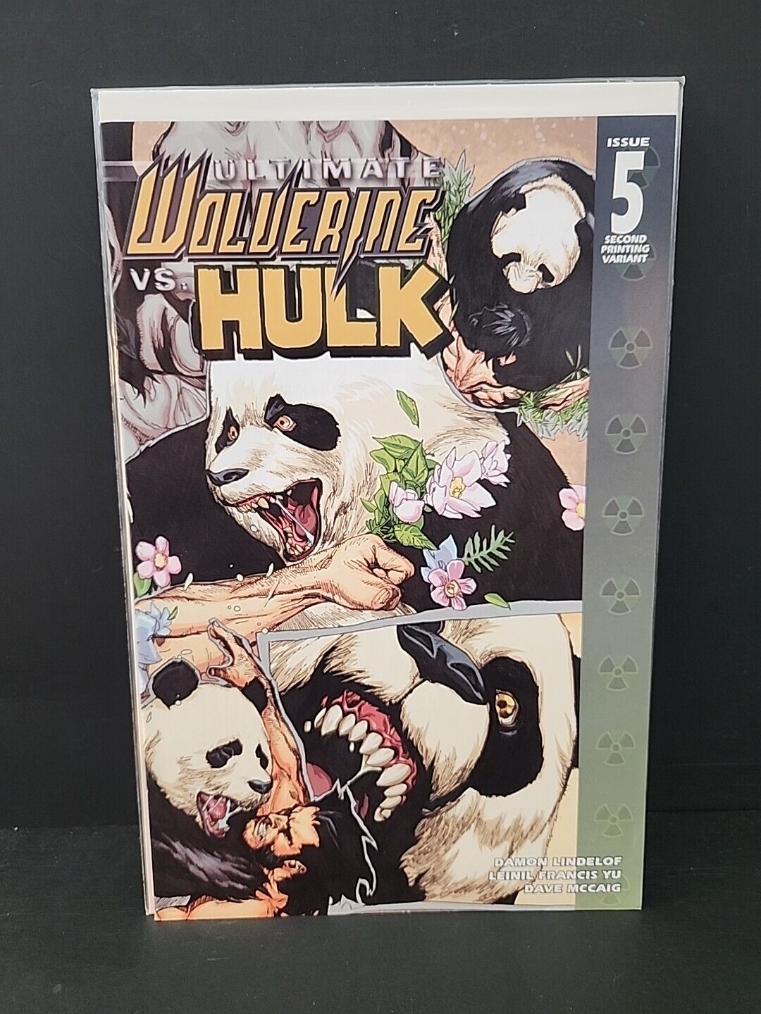 Ultimate Wolverine Vs. Hulk #5 2nd Print Panda Bears Variant