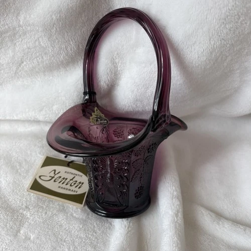 Vtg. Fenton Amethyst Purple Glass Basket Butterfly & Berries With Original Tags