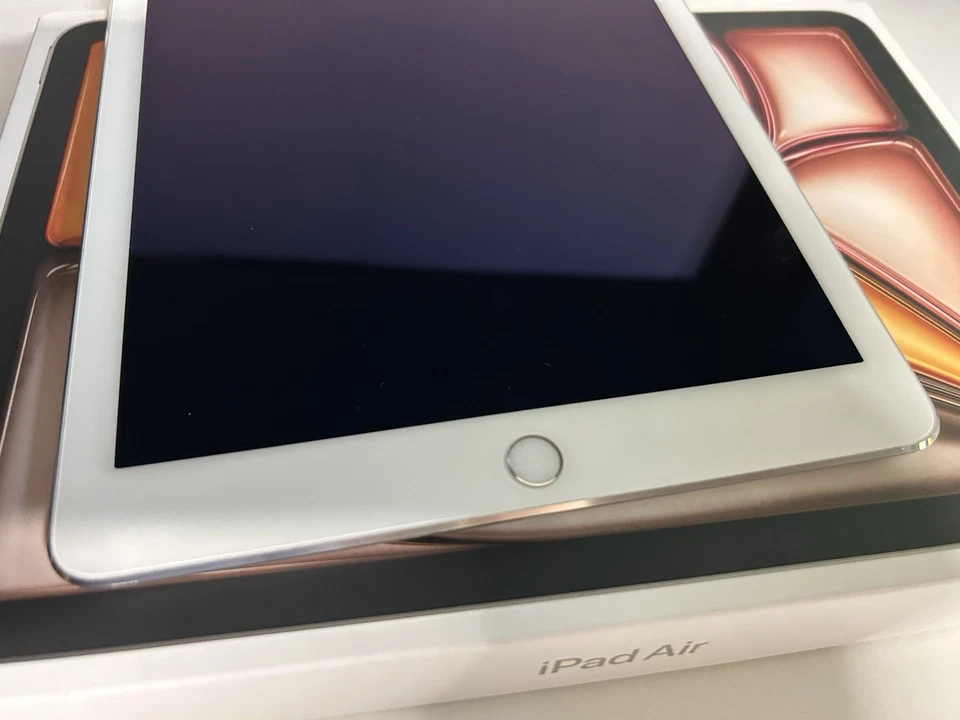 Apple iPad Air 2 64GB, WLAN, 24,64 cm, (9,7 Zoll) - Silber, Top Zustand  - Bild 4 von 4