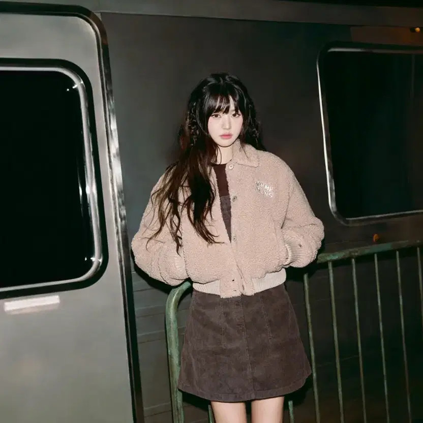 Tommy Jeans Jang Wonyoung Teddy Bomber Jacket S Size