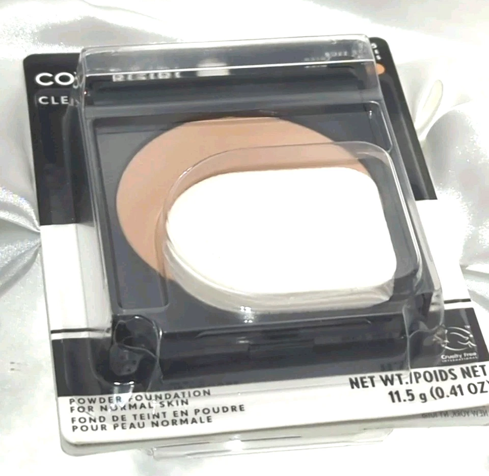 COVERGIRL Clean Powder Foundation Buff Beige 525 0.44 oz Compact NEW Sealed - Image 2 of 3